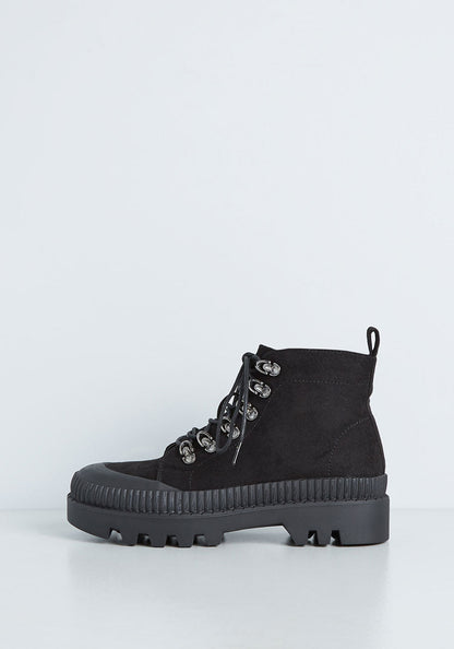 Making Tracks Boot